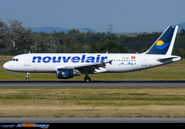 Airbus A320-214 Airbus A320-214