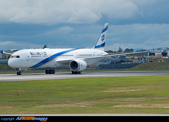 Boeing 787-9 Dreamliner Boeing 787-9 Dreamliner