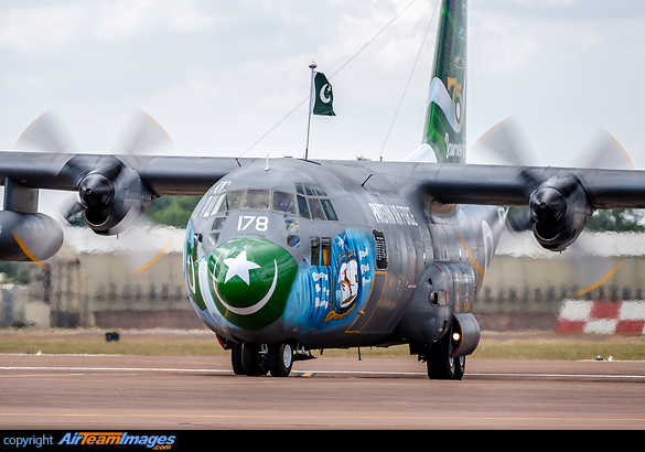 Lockheed C-130E Hercules Lockheed C-130E Hercules