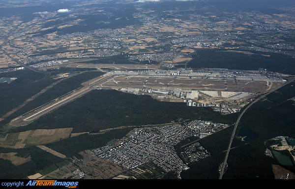 The new under construction terminal can be seen south of the airport Frankfurt Main Airport