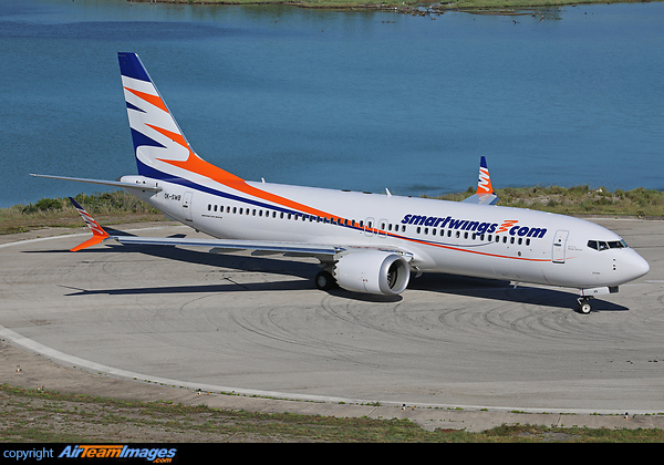 Boeing 737-8 MAX Boeing 737-8 MAX