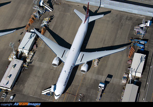 Boeing 777-3F2/ER Boeing 777-3F2/ER