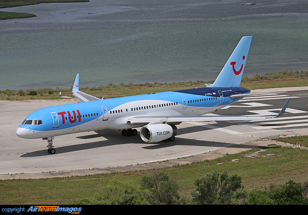 Boeing 757-236 Boeing 757-236