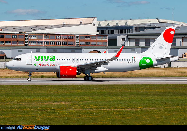 Take off run for the deliveryflight Airbus A320-271N