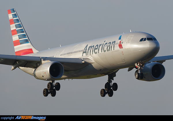 Airbus A330-243 Airbus A330-243