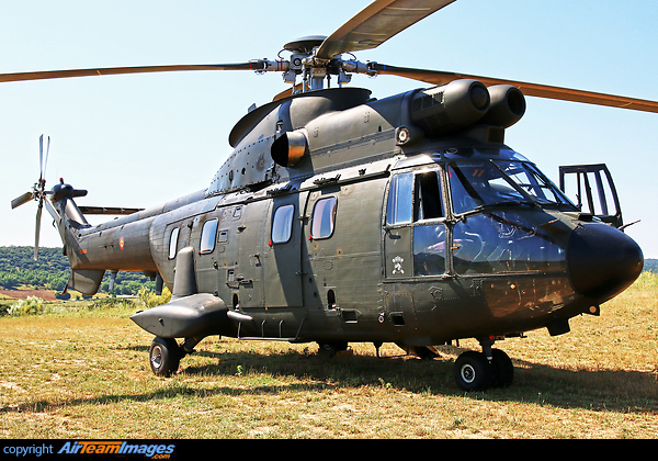 Aerospatiale AS-332 Super Puma