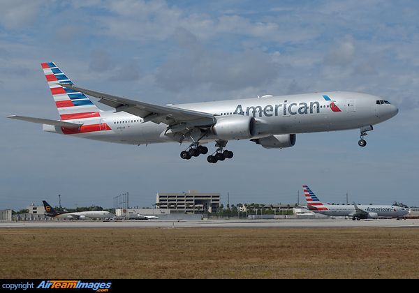 Boeing 777-223/ER Boeing 777-223/ER