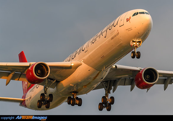 Airbus A340-642 Airbus A340-642