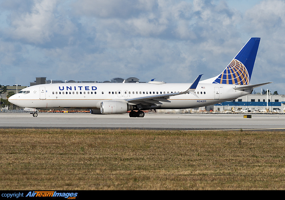 Boeing 737-824 Boeing 737-824