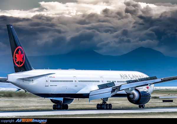 Boeing 777-333/ER Boeing 777-333/ER