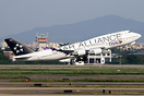 Boeing 747-4D7