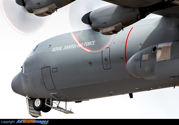 Lockheed C-130J Hercules Lockheed C-130J Hercules