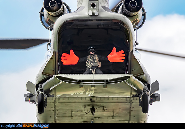 Boeing Chinook HC2A Boeing Chinook HC2A