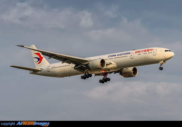 Boeing 777-39P/ER Boeing 777-39P/ER