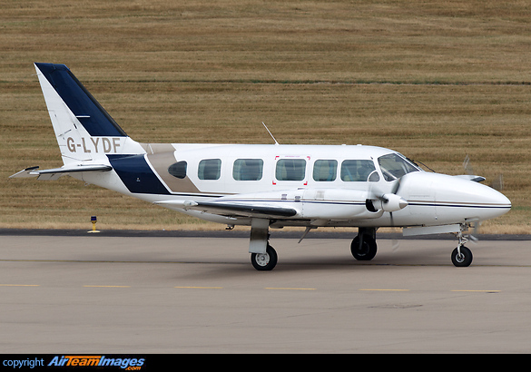 Piper PA-31-350 Navajo Piper PA-31-350 Navajo