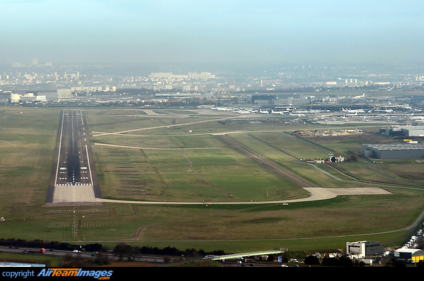 Final Approach Runway 06 Paris Orly Airport