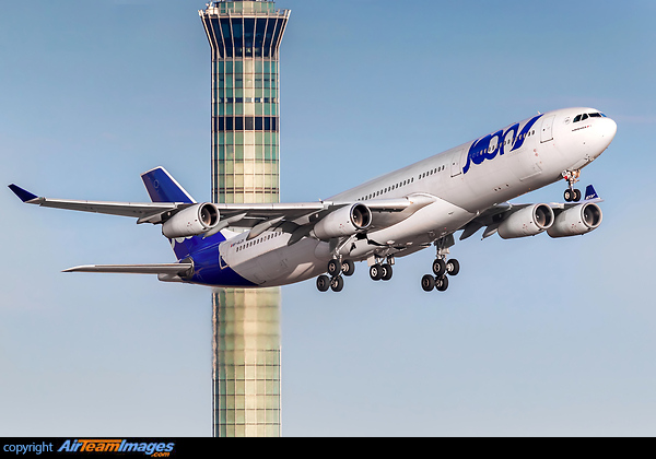 Airbus A340-313X Airbus A340-313X