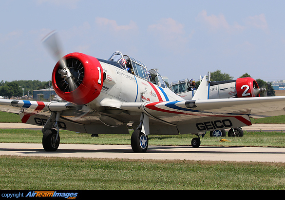 North American SNJ-2 Texan North American SNJ-2 Texan