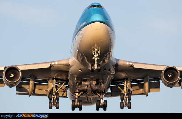 Boeing 747-406 Boeing 747-406