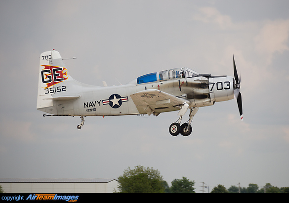 Douglas EA-1E Skyraider Douglas EA-1E Skyraider