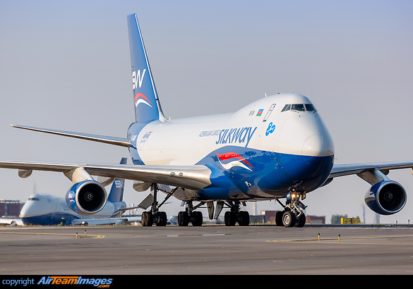 Boeing 747-4R7F/SCD Boeing 747-4R7F/SCD