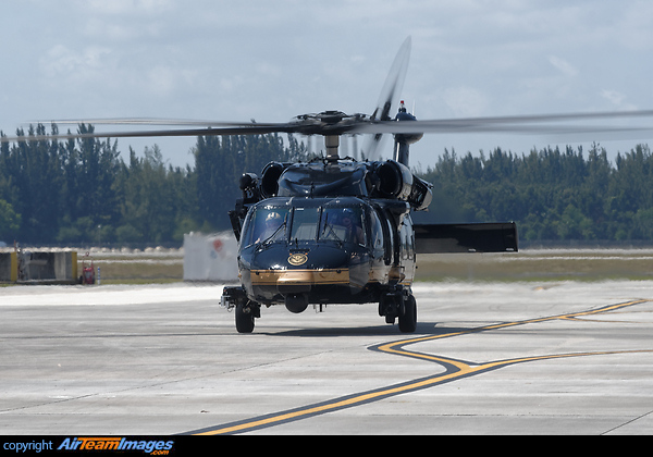 Sikorsky UH-60A Black Hawk Sikorsky UH-60A Black Hawk