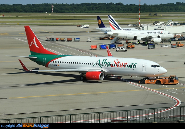Boeing 737-86J Boeing 737-86J