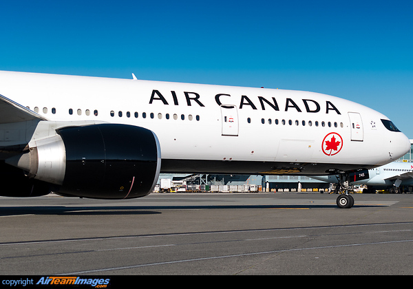 Boeing 777-333/ER Boeing 777-333/ER