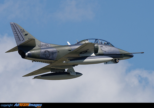 Douglas TA-4J Skyhawk Douglas TA-4J Skyhawk