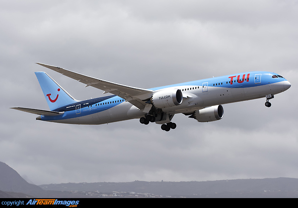 Boeing 787-9 Dreamliner Boeing 787-9 Dreamliner
