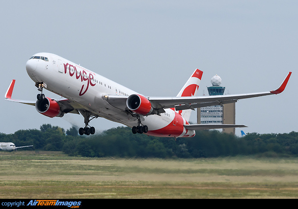 Boeing 767-333/ER Boeing 767-333/ER