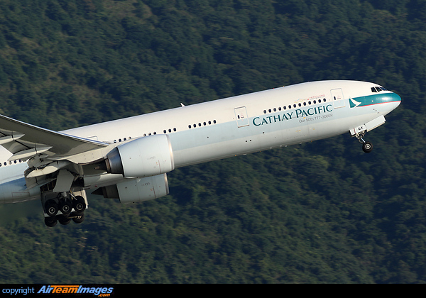 Boeing 777-367/ER Boeing 777-367/ER