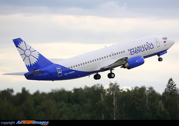 Boeing 737-31S Boeing 737-31S