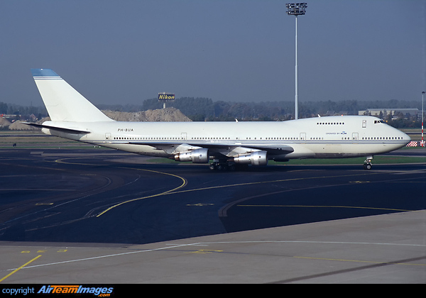 Boeing 747-206B (PH-BUA) Aircraft Pictures & Photos - AirTeamImages.com