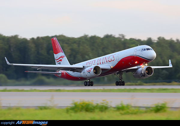 Tupolev Tu-204-100V Tupolev Tu-204-100V