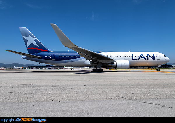 Boeing 767-316/ER Boeing 767-316/ER