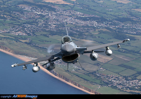 F-16BM Fighting Falcon F-16BM Fighting Falcon
