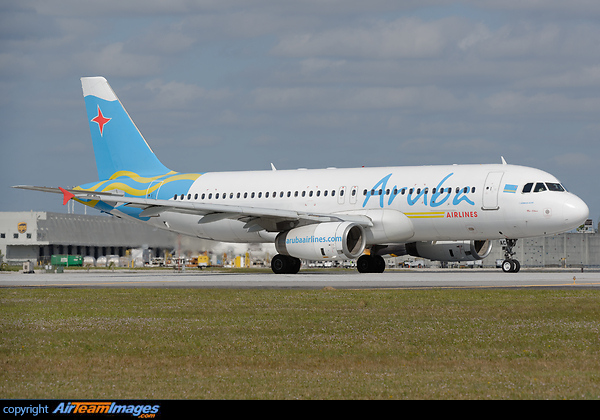 Airbus A320-232 Airbus A320-232