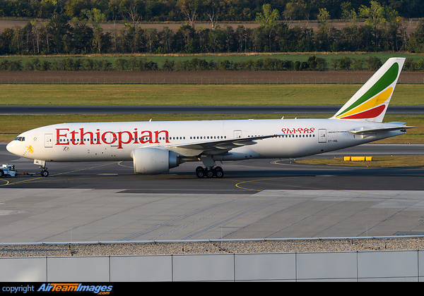 Boeing 777-260/LR Boeing 777-260/LR