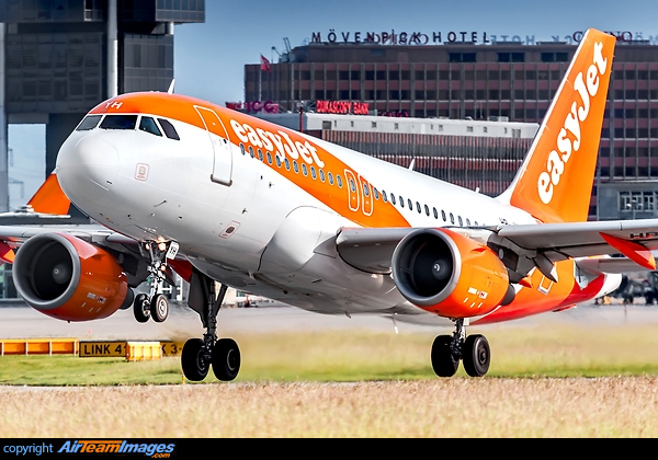 Airbus A319-111 Airbus A319-111