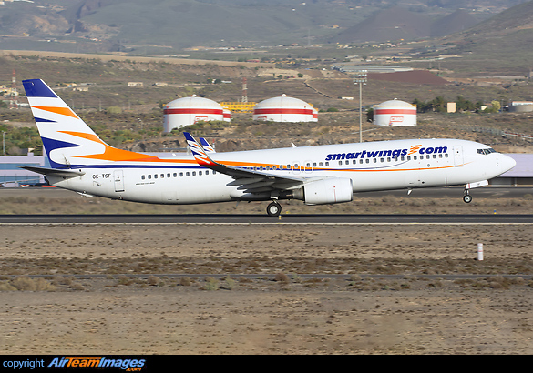 Boeing 737-8GJ Boeing 737-8GJ
