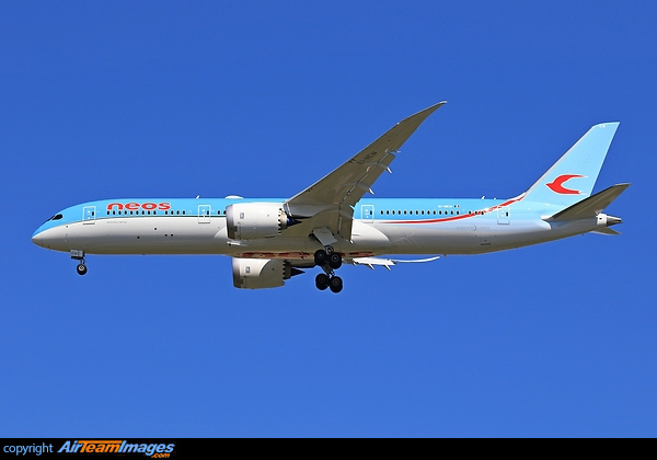 Boeing 787-9 Dreamliner Boeing 787-9 Dreamliner