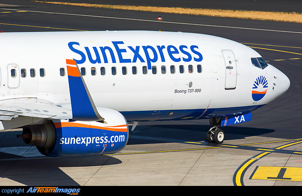 Boeing 737-8Z9