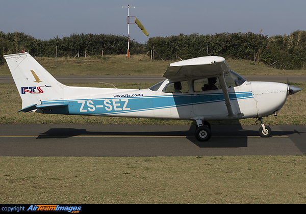 Cessna 172M Skyhawk Cessna 172M Skyhawk