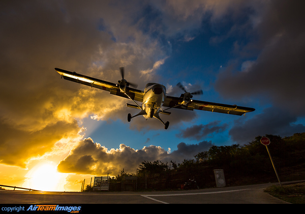 DHC-6-300 Twin Otter DHC-6-300 Twin Otter