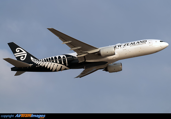 Boeing 777-219/ER Boeing 777-219/ER