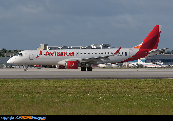 E-190 painted in Avianca cs/ Ex TACA Embraer ERJ-190GW