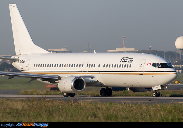 Boeing 737-46B Boeing 737-46B