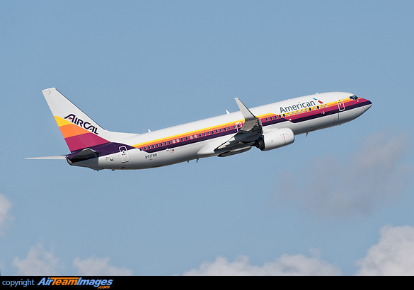 Boeing 737-823 Boeing 737-823