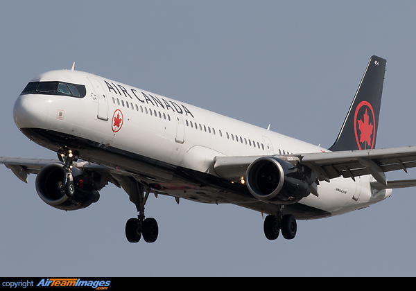 Airbus A321-211 Airbus A321-211